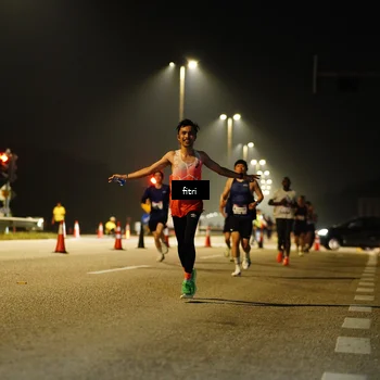 Runner Photo 7411202
