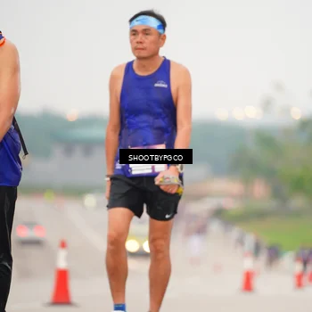 Runner Photo 7411205