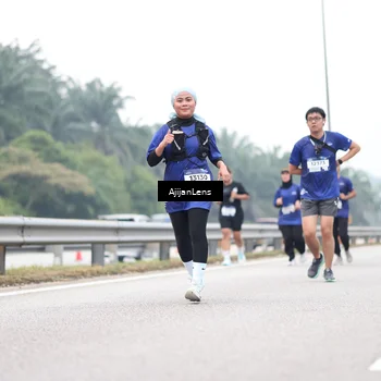 Runner Photo 7411225