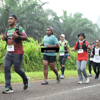 Runner Photo 7411261