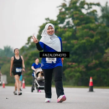 Runner Photo 7411303