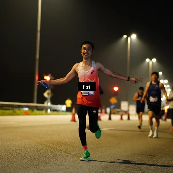 Runner Photo 7411324