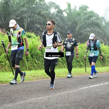 Runner Photo 7411345