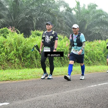 Runner Photo 7411372