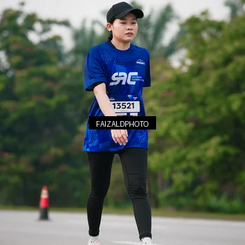 Runner Photo 7411380