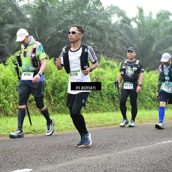 Runner Photo 7411383