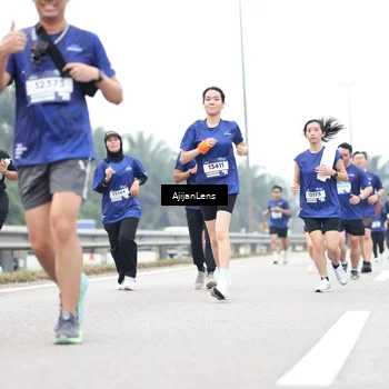 Runner Photo 7411392
