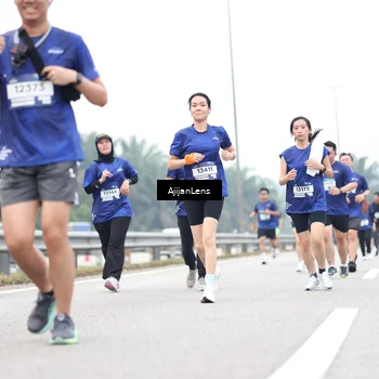 Runner Photo 7411419
