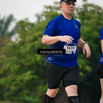 Runner Photo 7411424