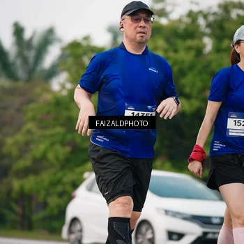 Runner Photo 7411454