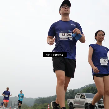 Runner Photo 7411486