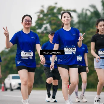 Runner Photo 7411513