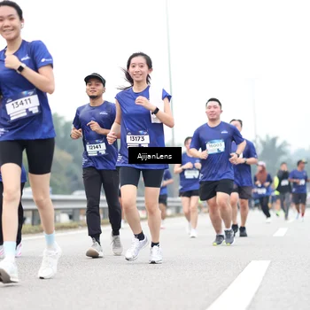 Runner Photo 7411538