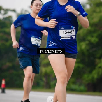 Runner Photo 7411579