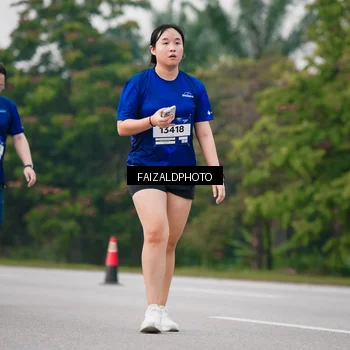 Runner Photo 7411600