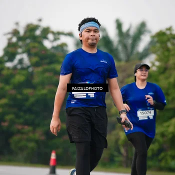 Runner Photo 7411616