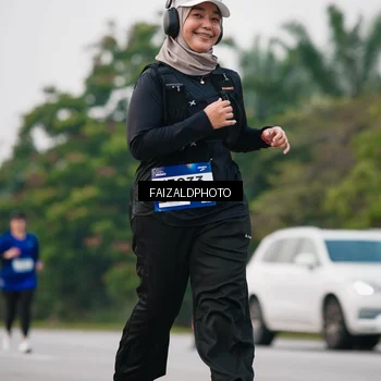 Runner Photo 7411632