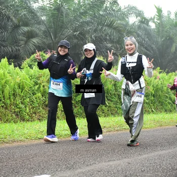 Runner Photo 7411726