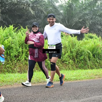 Runner Photo 7411733