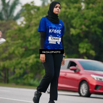 Runner Photo 7411741