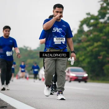 Runner Photo 7411779