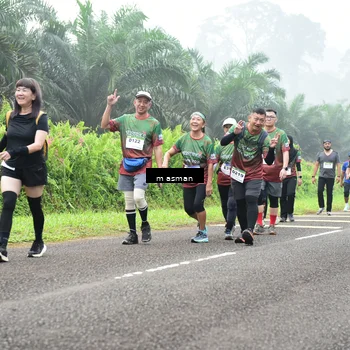 Runner Photo 7411825