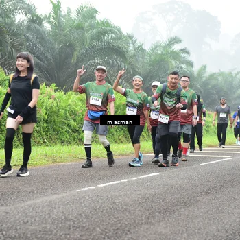 Runner Photo 7411830