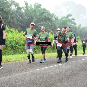 Runner Photo 7411839