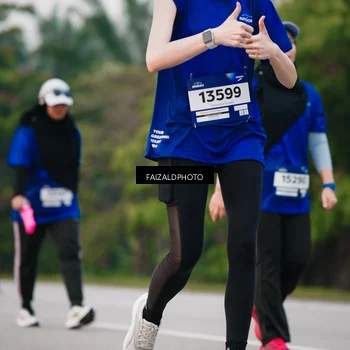 Runner Photo 7411846