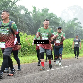 Runner Photo 7411873