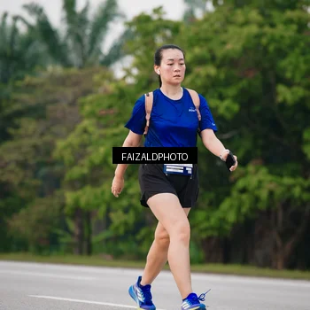 Runner Photo 7411878