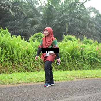 Runner Photo 7411879