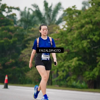 Runner Photo 7411882
