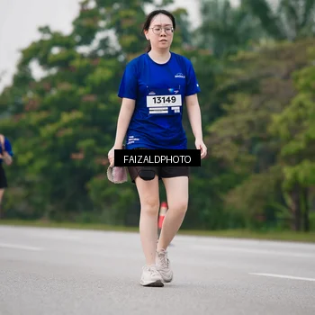 Runner Photo 7411890
