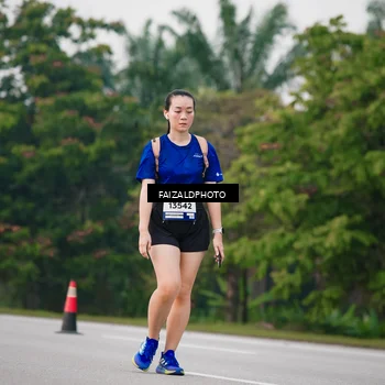 Runner Photo 7411892