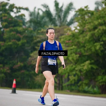 Runner Photo 7411904