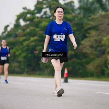 Runner Photo 7411943