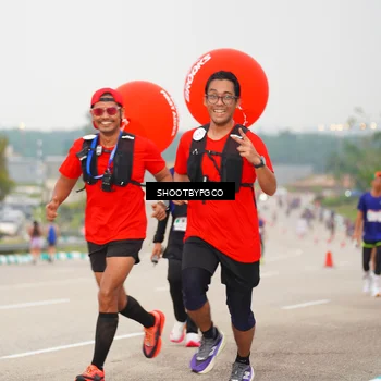 Runner Photo 7411977