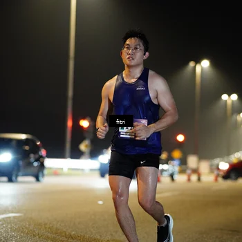 Runner Photo 7412042