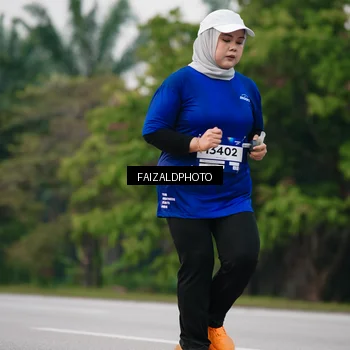 Runner Photo 7412087