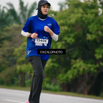 Runner Photo 7412088