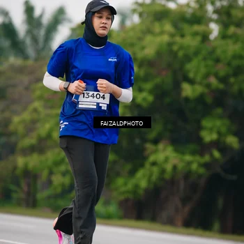 Runner Photo 7412089