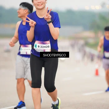 Runner Photo 7412111