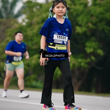 Runner Photo 7412114