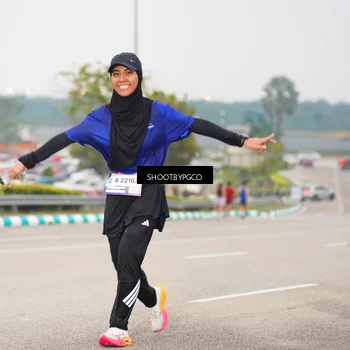 Runner Photo 7412119