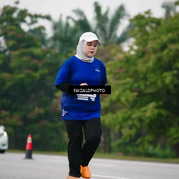 Runner Photo 7412122