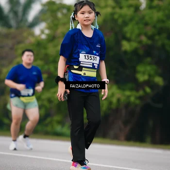 Runner Photo 7412127