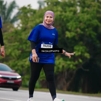 Runner Photo 7412178