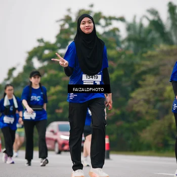 Runner Photo 7412189
