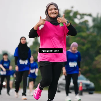 Runner Photo 7412223